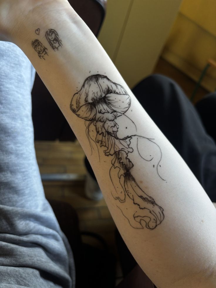 jellyfish tattoo