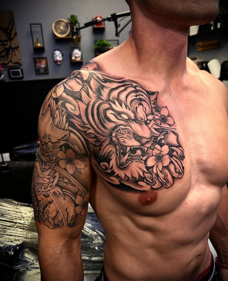 Shoulder Tattoo